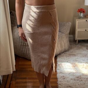 Beige Knit Midi Skirt, size M